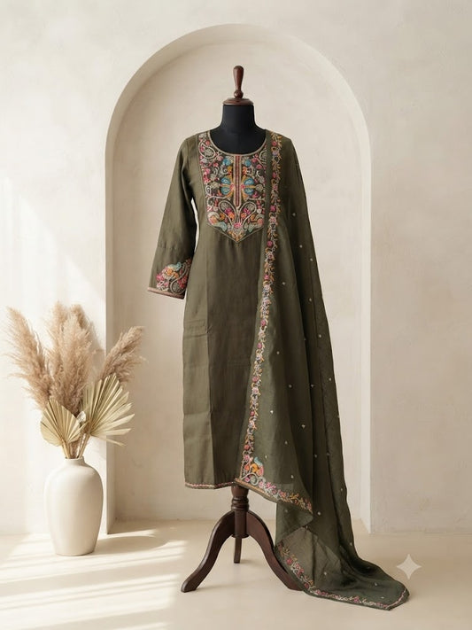 GREEN SILK ETHNIC SUIT-1326