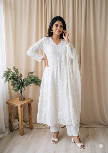 MULBLOOM WHITE KURTI SET-2100