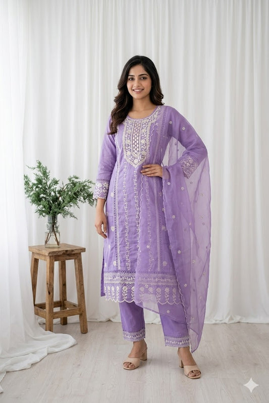 LAVENDER CHIKANKARI KURTI SET-1694