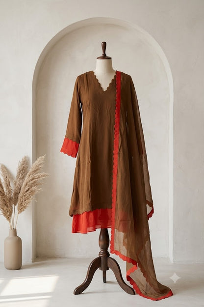 BROWN SCALLOP ETHNIC SET-1852