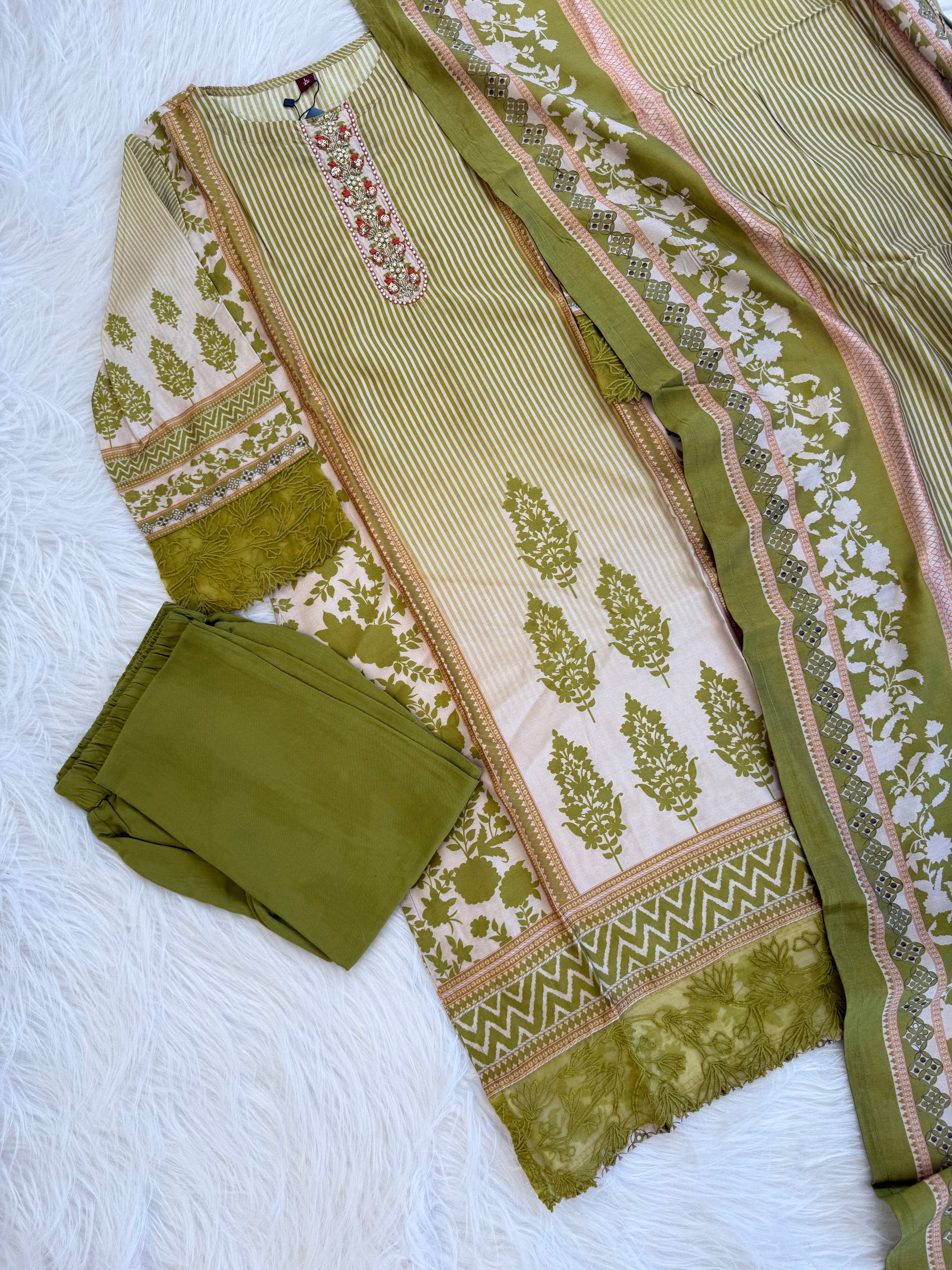 FULL VIEW