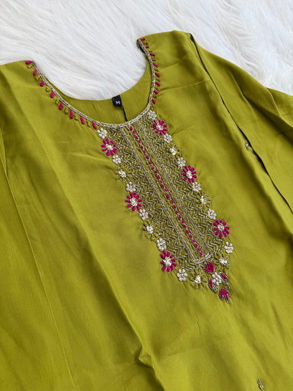 BLOOMING GREEN ETHNIC SUIT-1179
