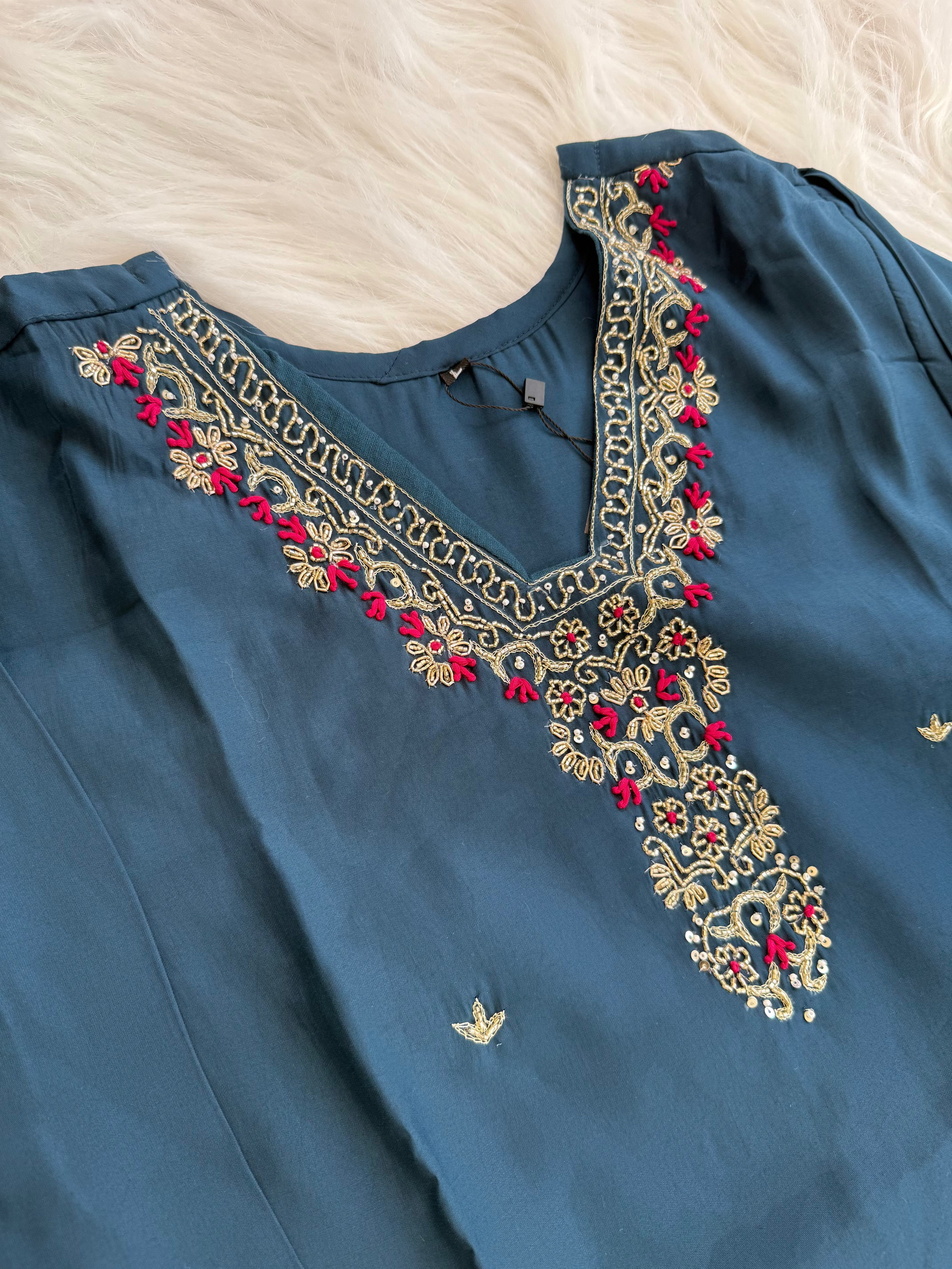MIDNIGHT BLOOM ETHNIC SUIT