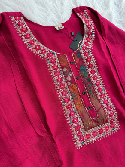 RUBY BLOOM ETHNIC SUIT-1004