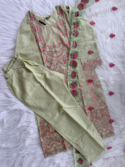 FULL VIEW