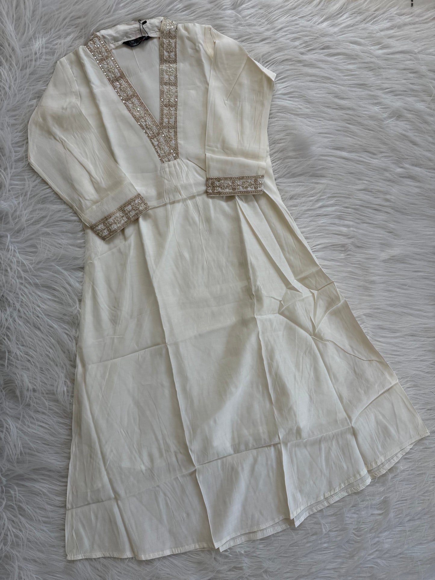 WHITE REGAL ETHNIC SUIT - 2079