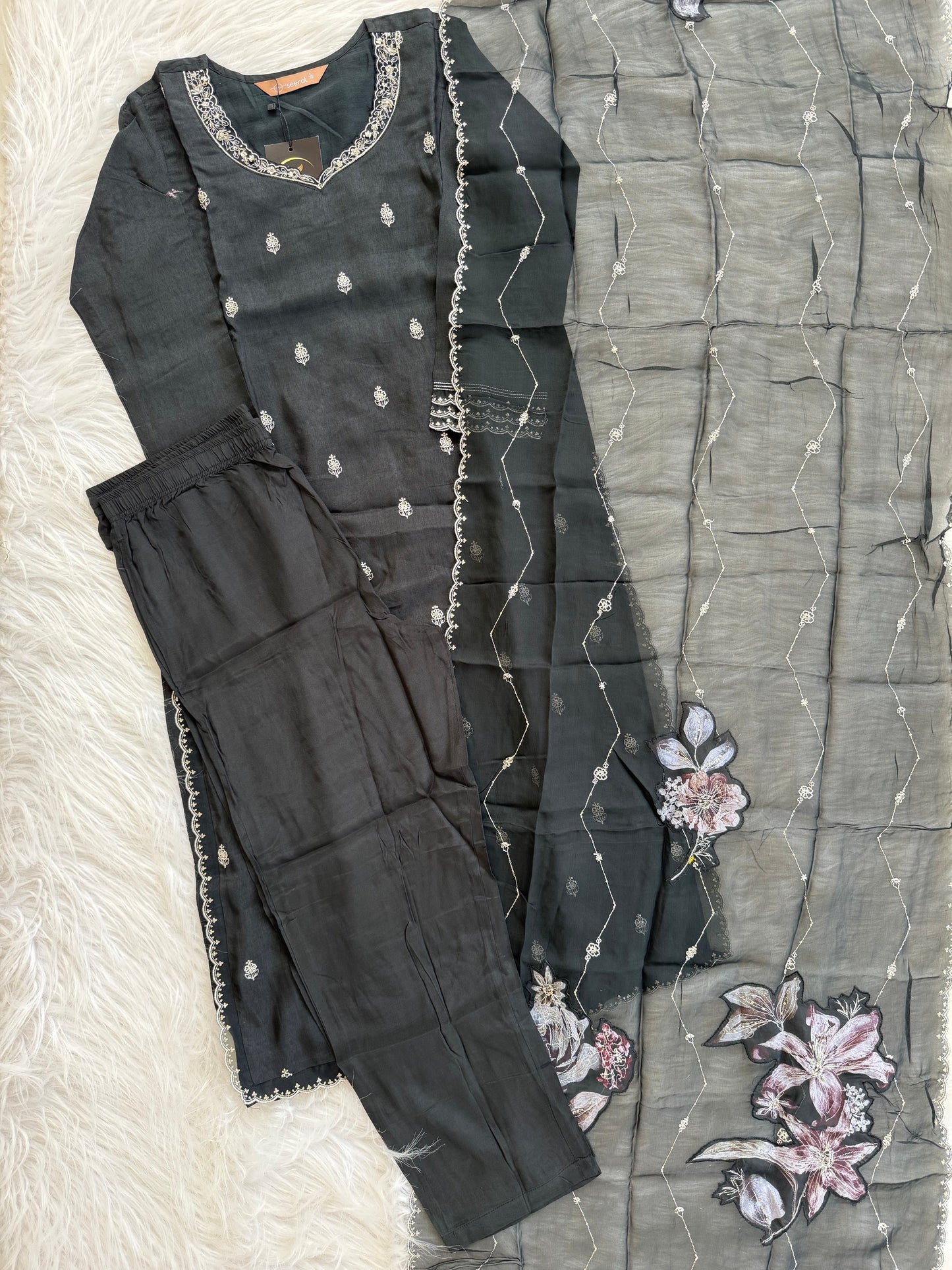 DUSKY FLORA ETHNIC SUIT - 1381