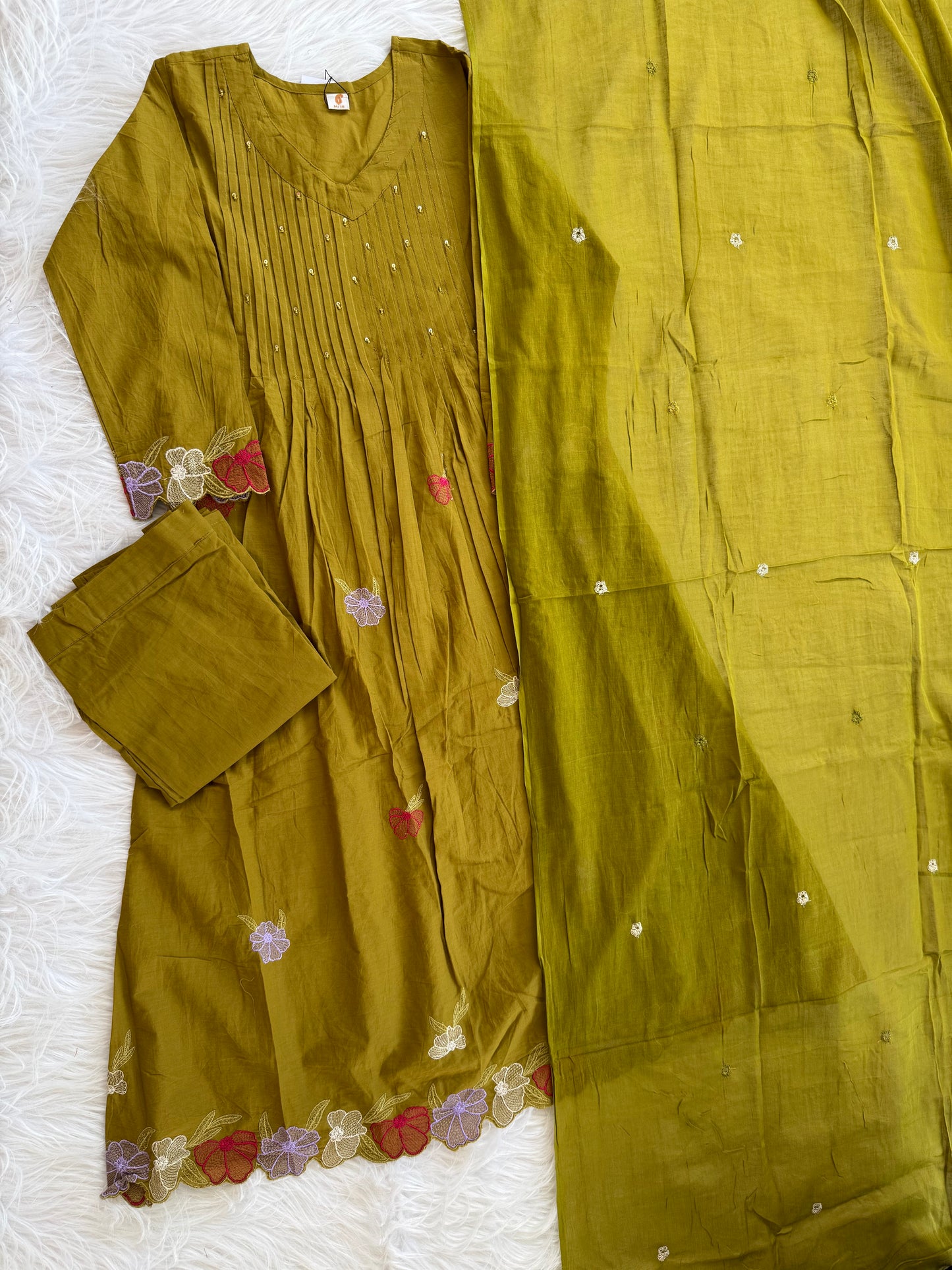FULL VIEW