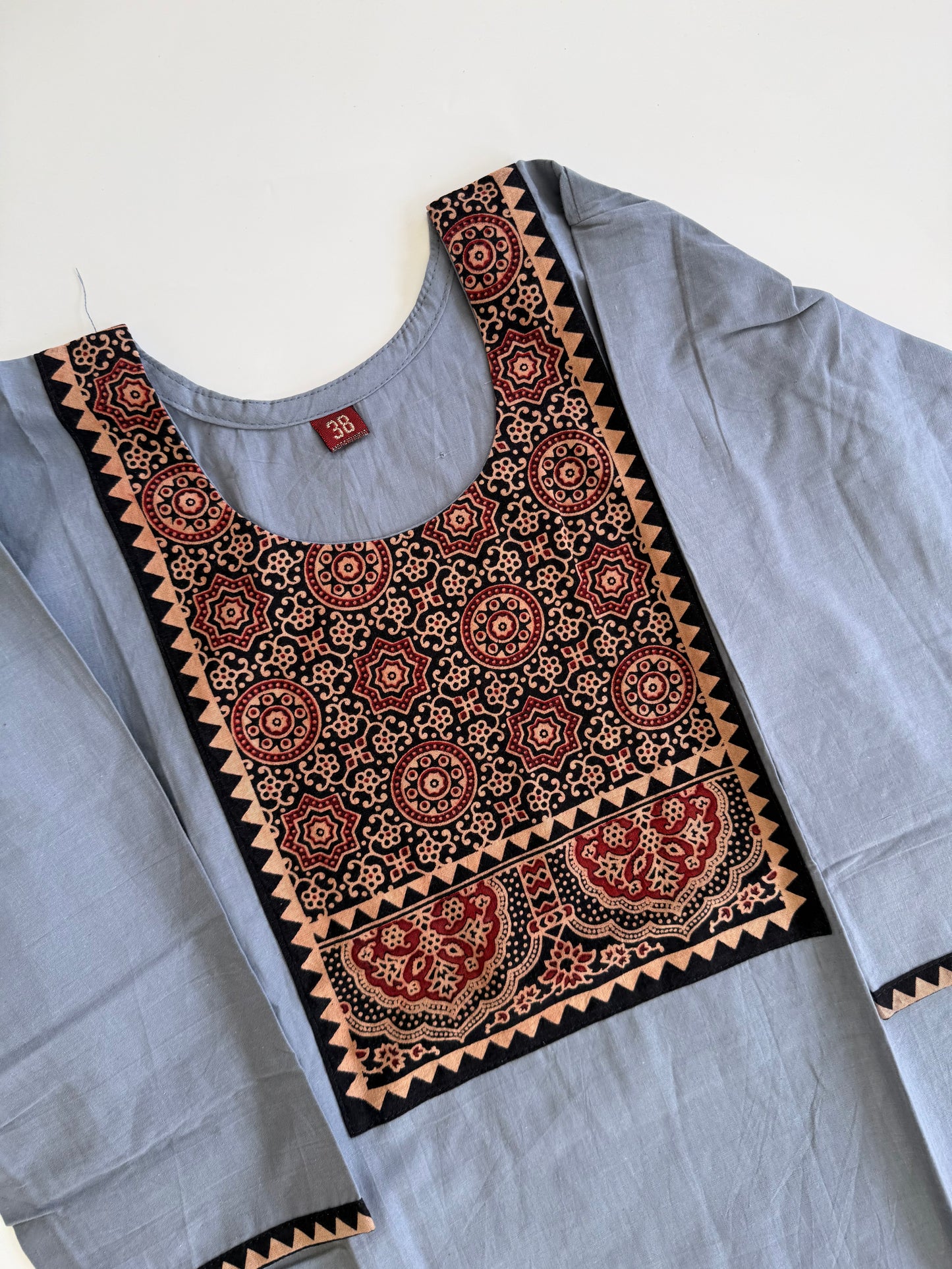 AJRAKH YOKE GREY KURTI-6091