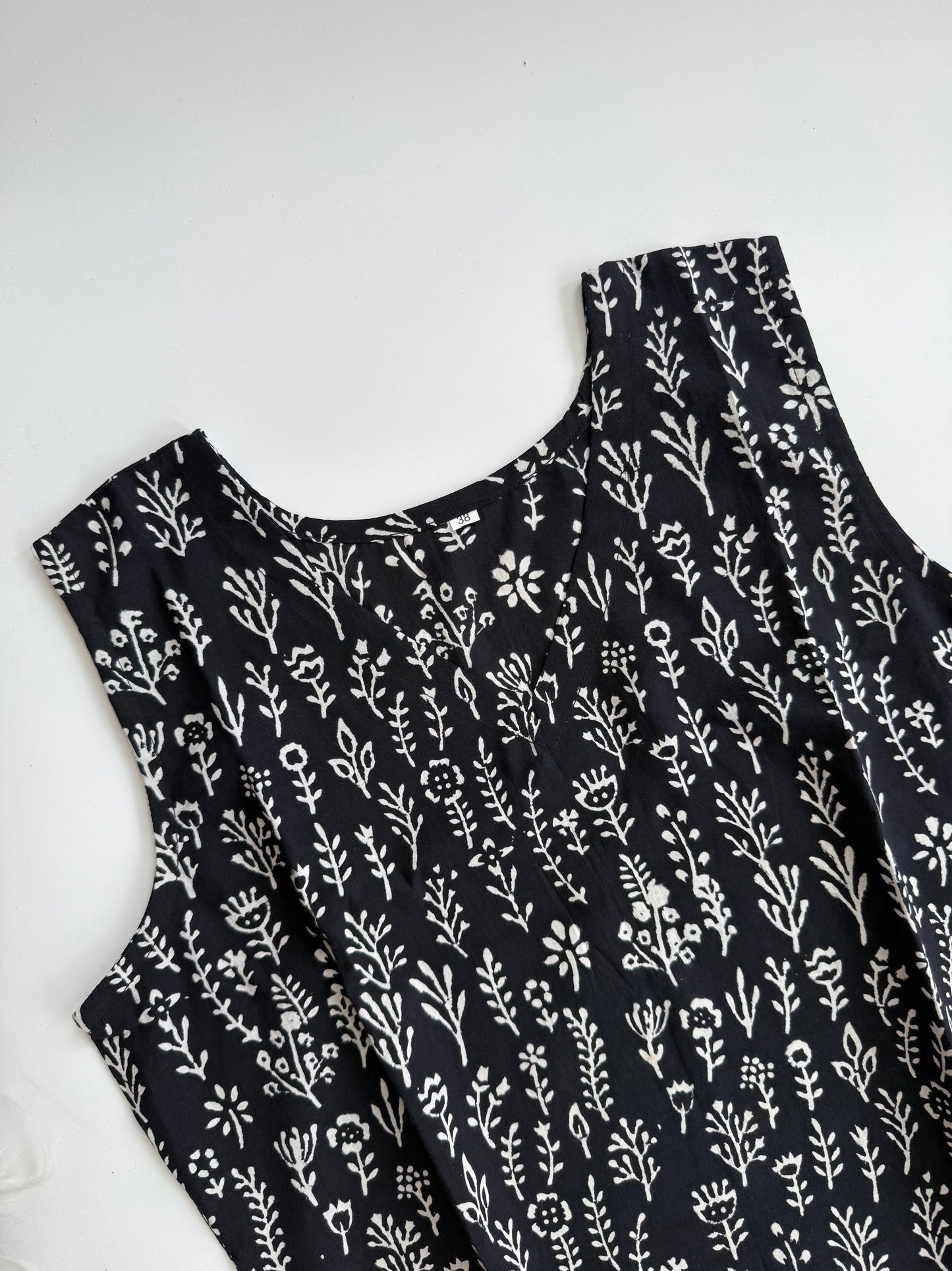 INDIE PRINT DRESS  BLACK-6109