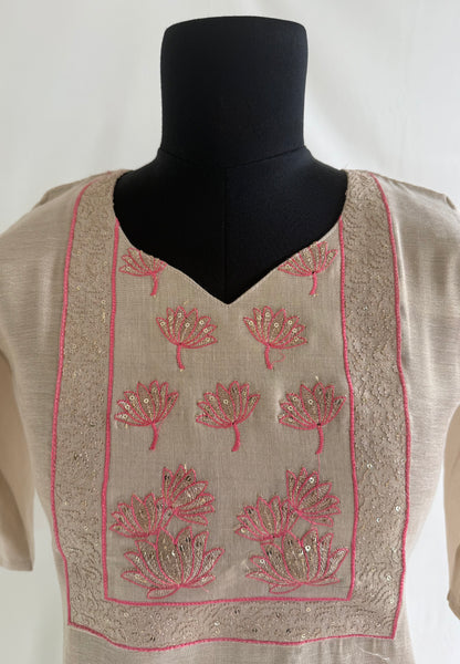 KASAVU LOTUS KURTI-6009