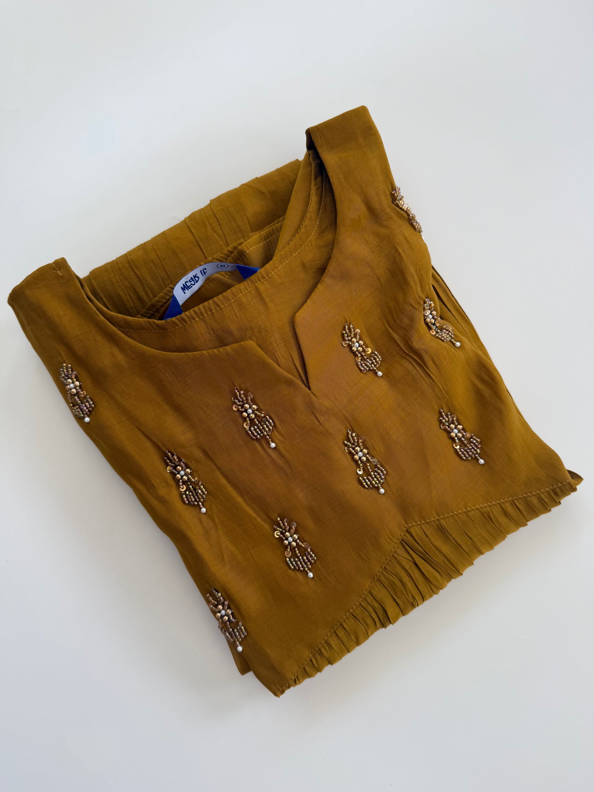 NECK